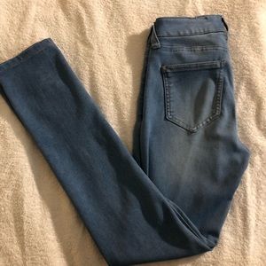 Celebrity Pink - Blue Jegging Size 1